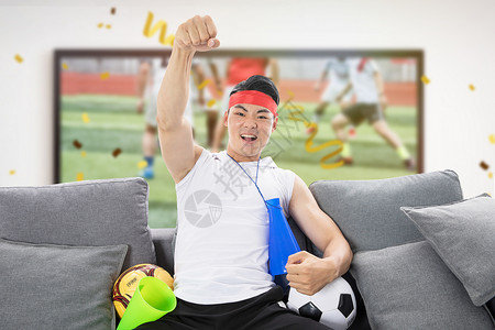 看球如痴，球迷对赛事充满期待