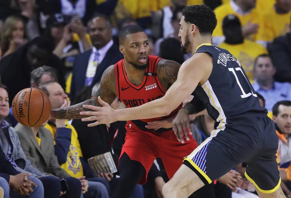 开拓者主场险胜奇才，利拉德末节连得10分力挽狂澜