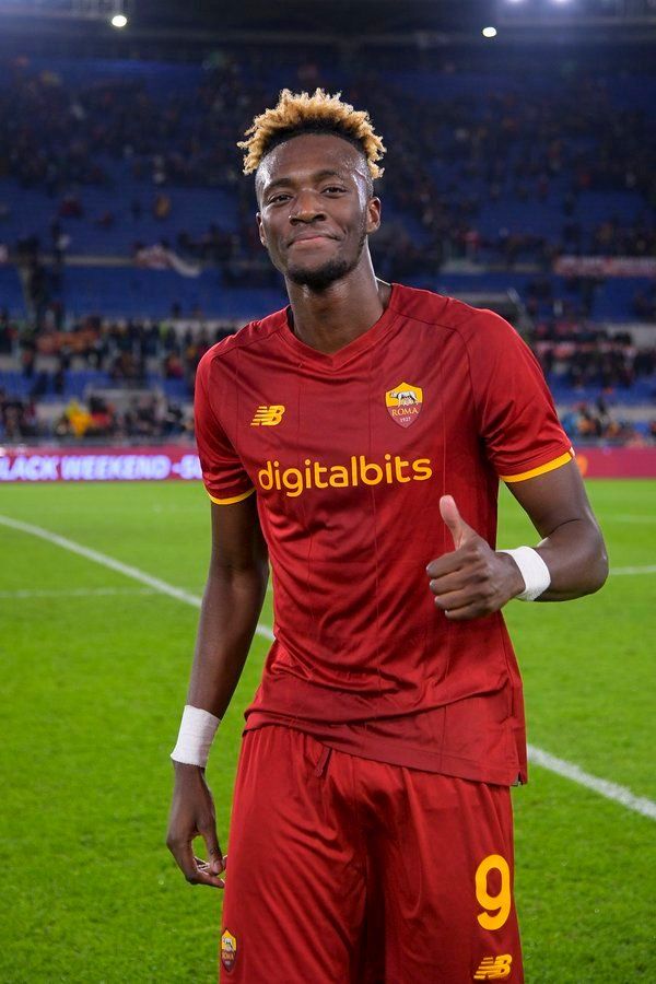 爱游戏官网-意甲劲旅国际米兰获得出线权，壮志凌云